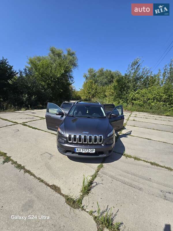 Внедорожник / Кроссовер Jeep Cherokee 2016 в Харькове фото 21 Внедорожник / Кроссовер Jeep Cherokee 2016 в Харькове