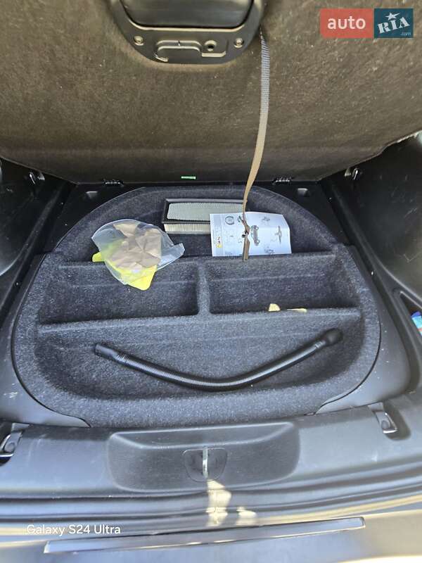 Внедорожник / Кроссовер Jeep Cherokee 2016 в Харькове фото 27 Внедорожник / Кроссовер Jeep Cherokee 2016 в Харькове