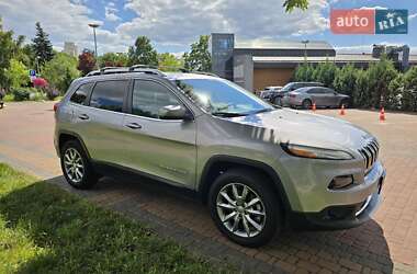 Внедорожник / Кроссовер Jeep Cherokee 2017 в Киеве