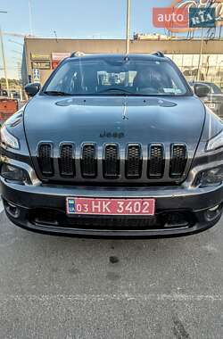 Внедорожник / Кроссовер Jeep Cherokee 2017 в Киеве