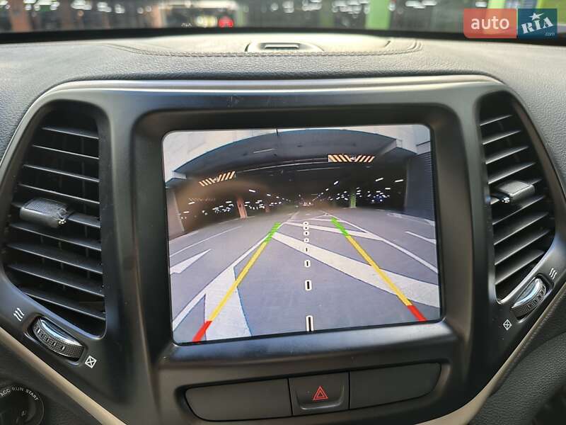 Позашляховик / Кросовер Jeep Cherokee 2017 в Києві фото 27 Позашляховик / Кросовер Jeep Cherokee 2017 в Києві