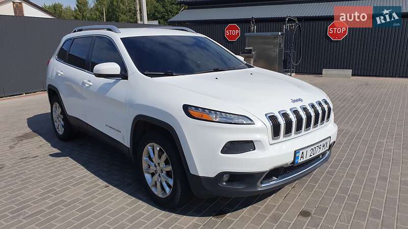 Внедорожник / Кроссовер Jeep Cherokee 2016 в 