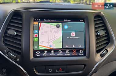 Внедорожник / Кроссовер Jeep Cherokee 2018 в 