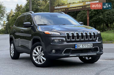 Внедорожник / Кроссовер Jeep Cherokee 2014 в Трускавце