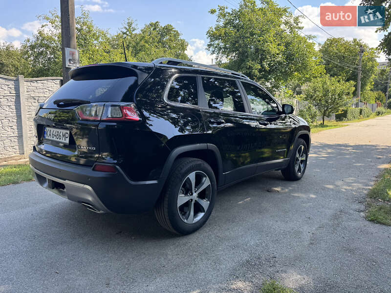 Позашляховик / Кросовер Jeep Cherokee 2018 в Києві
