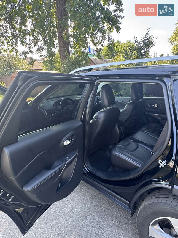 Позашляховик / Кросовер Jeep Cherokee 2018 в Києві