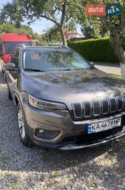 Позашляховик / Кросовер Jeep Cherokee 2018 в 