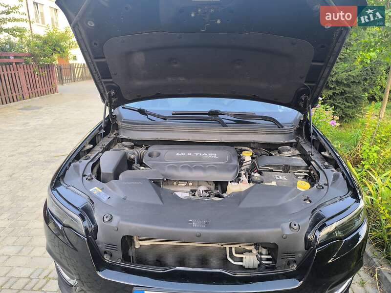 Внедорожник / Кроссовер Jeep Cherokee 2018 в Львове фото 20 Внедорожник / Кроссовер Jeep Cherokee 2018 в Львове