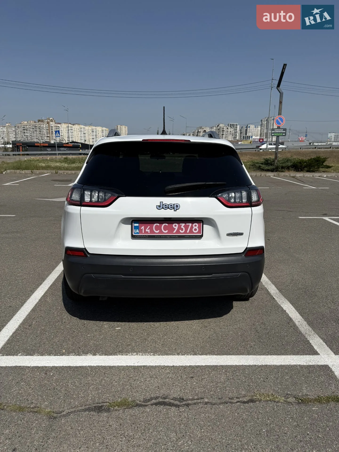 2020 Jeep Cherokee - мініатюра 6