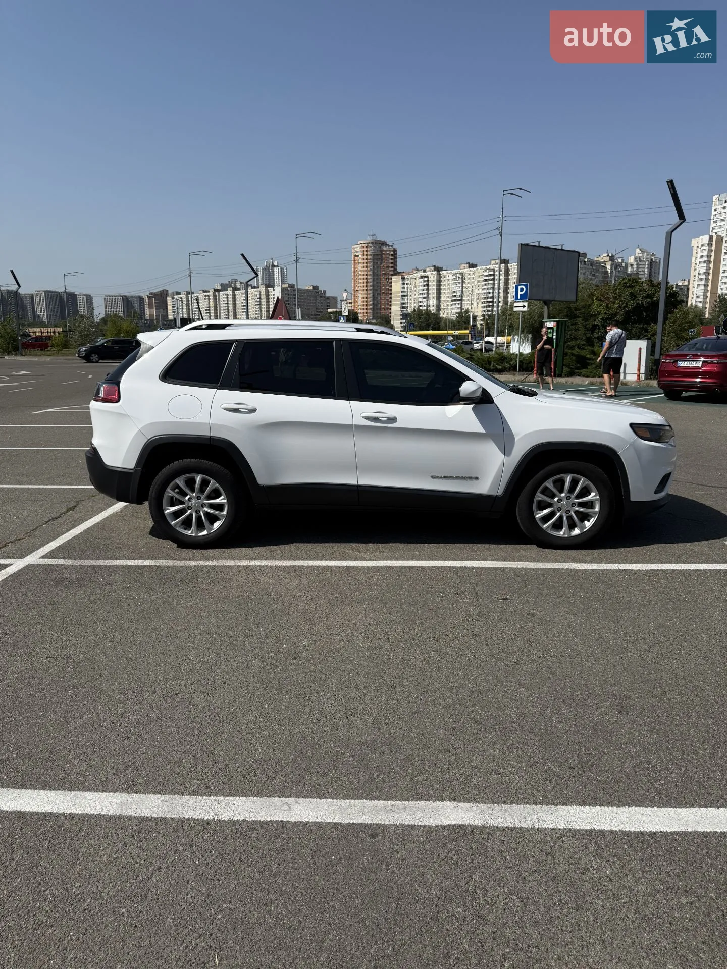 2020 Jeep Cherokee - мініатюра 4