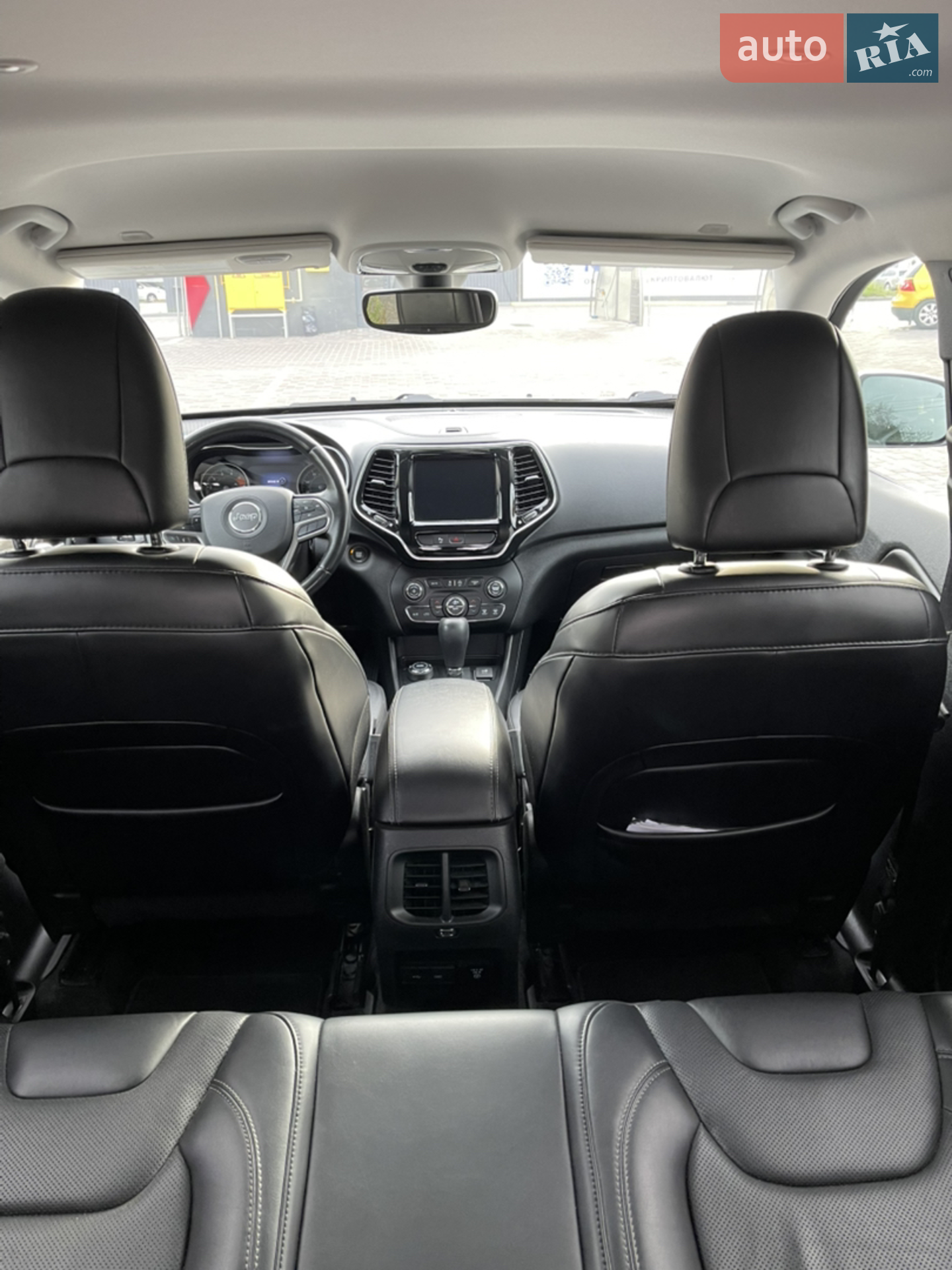 2018 Jeep Cherokee - мініатюра 12