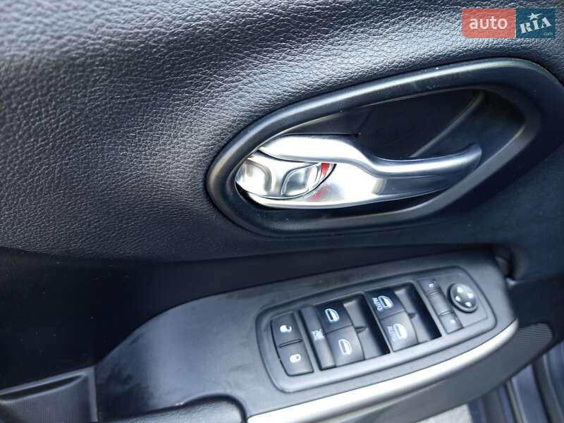 Внедорожник / Кроссовер Jeep Cherokee 2021 в Бердичеве фото 17 Внедорожник / Кроссовер Jeep Cherokee 2021 в Бердичеве