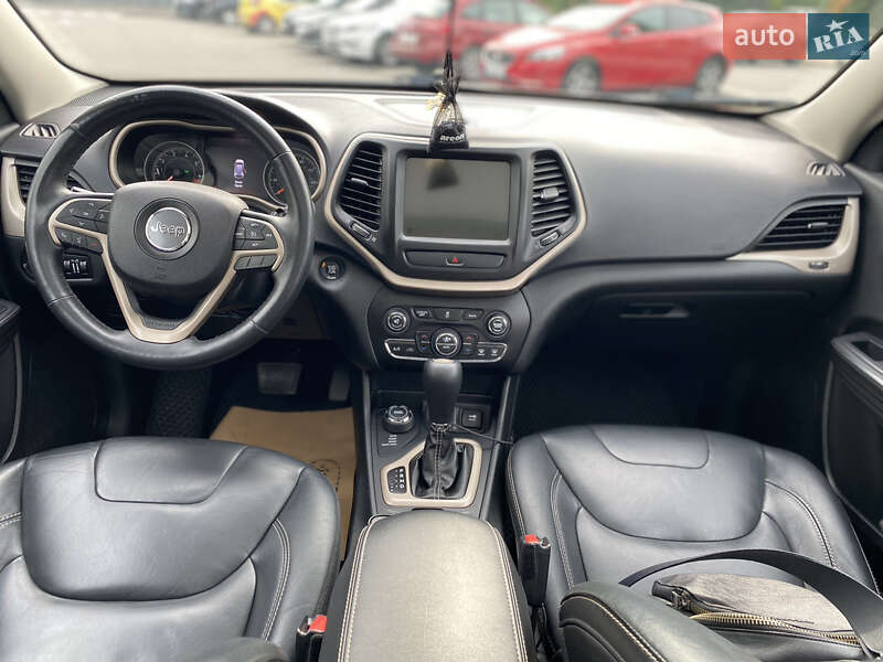 Внедорожник / Кроссовер Jeep Cherokee 2015 в Буче фото 26 Внедорожник / Кроссовер Jeep Cherokee 2015 в Буче