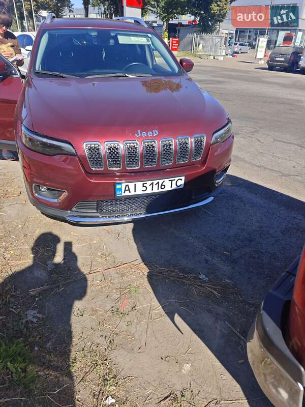 Внедорожник / Кроссовер Jeep Cherokee 2019 в Киеве