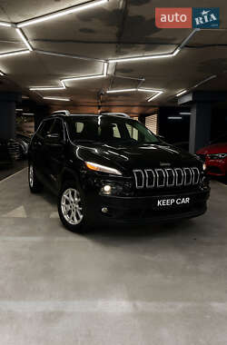 Внедорожник / Кроссовер Jeep Cherokee 2014 в Одессе