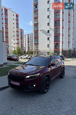 Внедорожник / Кроссовер Jeep Cherokee 2019 в Брошневе-Осаде
