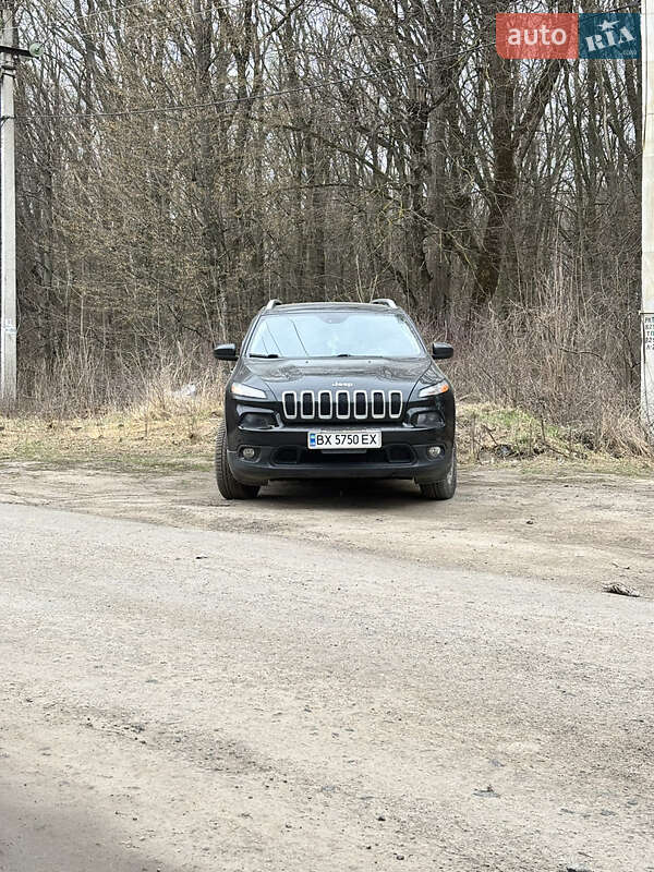 Позашляховик / Кросовер Jeep Cherokee 2015 в Хмельницькому фото 5 Позашляховик / Кросовер Jeep Cherokee 2015 в Хмельницькому