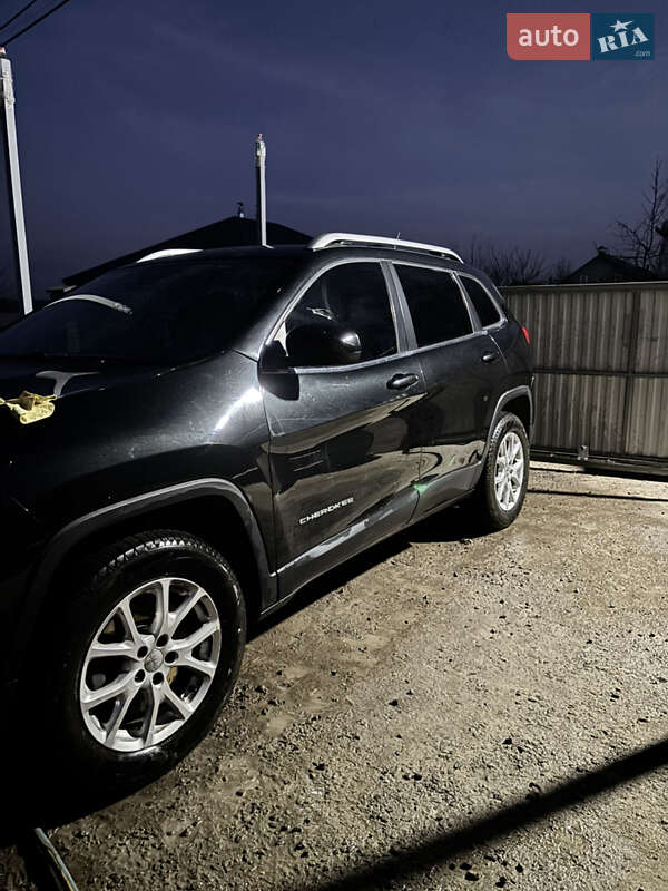 Позашляховик / Кросовер Jeep Cherokee 2015 в Хмельницькому фото 6 Позашляховик / Кросовер Jeep Cherokee 2015 в Хмельницькому