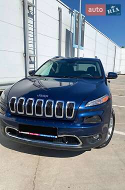 Внедорожник / Кроссовер Jeep Cherokee 2018 в 