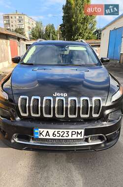 Внедорожник / Кроссовер Jeep Cherokee 2015 в 
