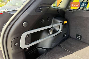 Внедорожник / Кроссовер Jeep Cherokee 2014 в 
