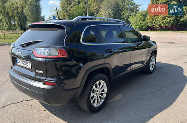 Внедорожник / Кроссовер Jeep Cherokee 2018 в 