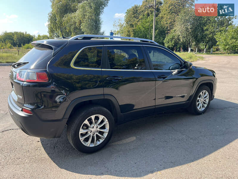 Внедорожник / Кроссовер Jeep Cherokee 2018 в Чернигове