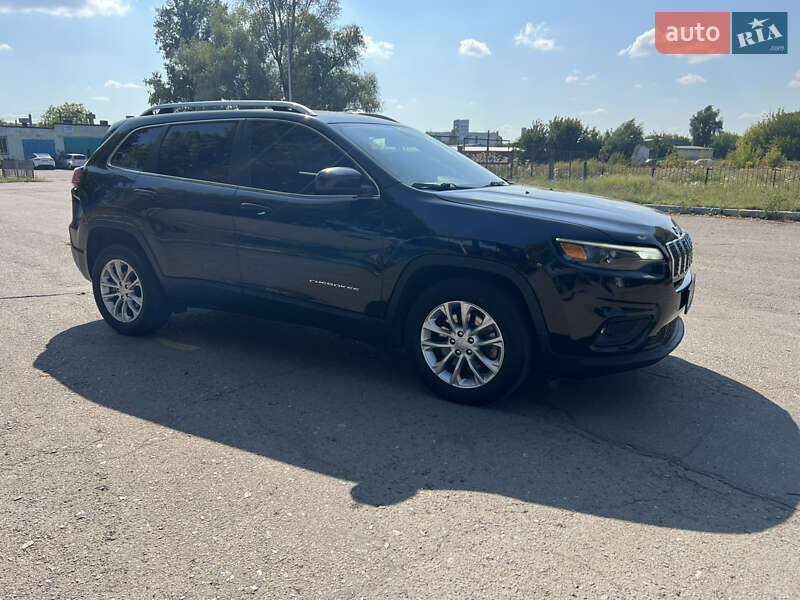 Внедорожник / Кроссовер Jeep Cherokee 2018 в Чернигове