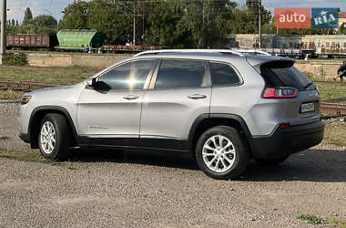 Внедорожник / Кроссовер Jeep Cherokee 2020 в 
