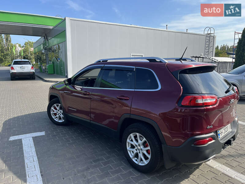 Позашляховик / Кросовер Jeep Cherokee 2015 в Одесі