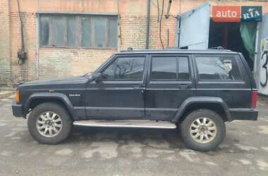 Внедорожник / Кроссовер Jeep Cherokee 1996 в 