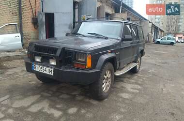 Позашляховик / Кросовер Jeep Cherokee 1996 в Києві