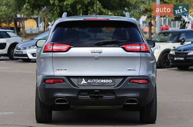 Внедорожник / Кроссовер Jeep Cherokee 2017 в 