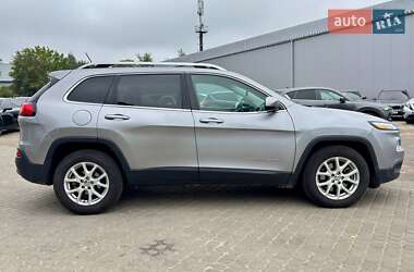 Внедорожник / Кроссовер Jeep Cherokee 2014 в 