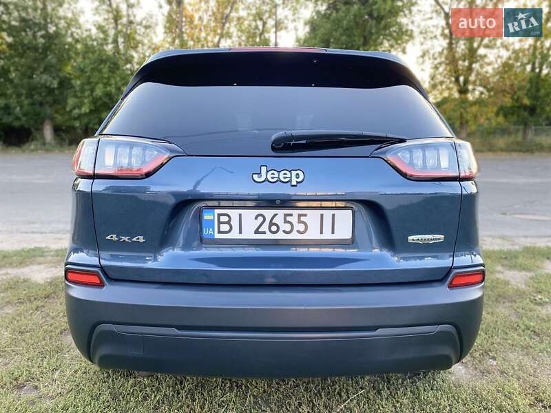 Внедорожник / Кроссовер Jeep Cherokee 2019 в Полтаве