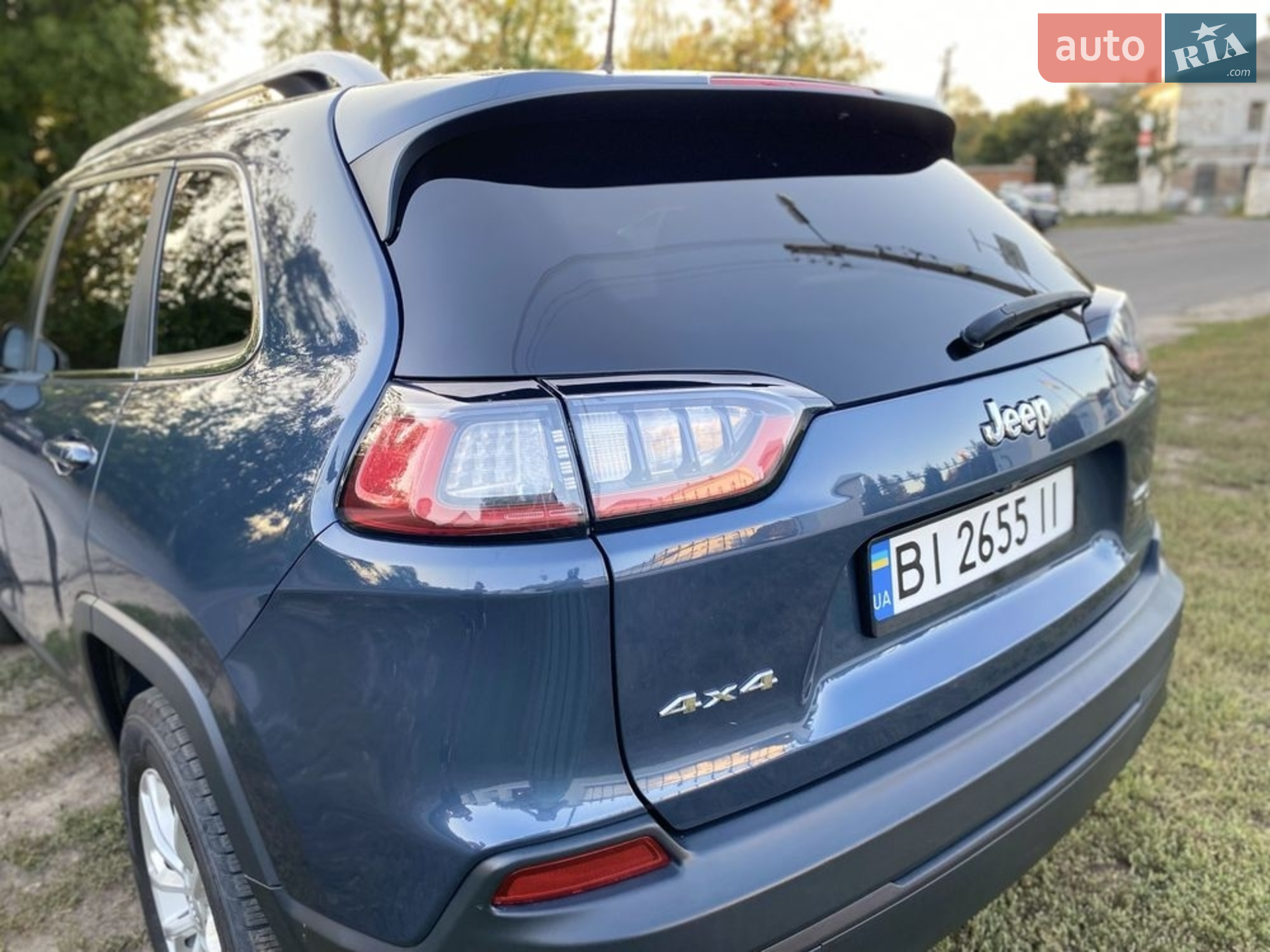 2019 Jeep Cherokee - мініатюра 17