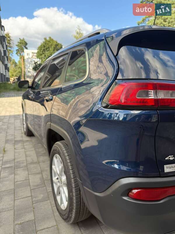 Внедорожник / Кроссовер Jeep Cherokee 2018 в Ахтырке