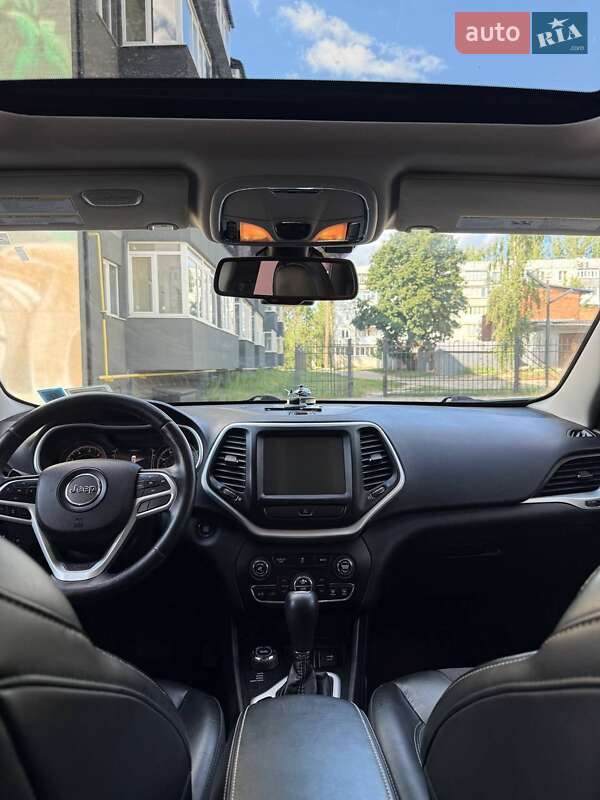 Внедорожник / Кроссовер Jeep Cherokee 2018 в Ахтырке