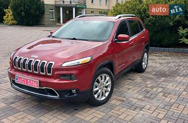 Внедорожник / Кроссовер Jeep Cherokee 2016 в 