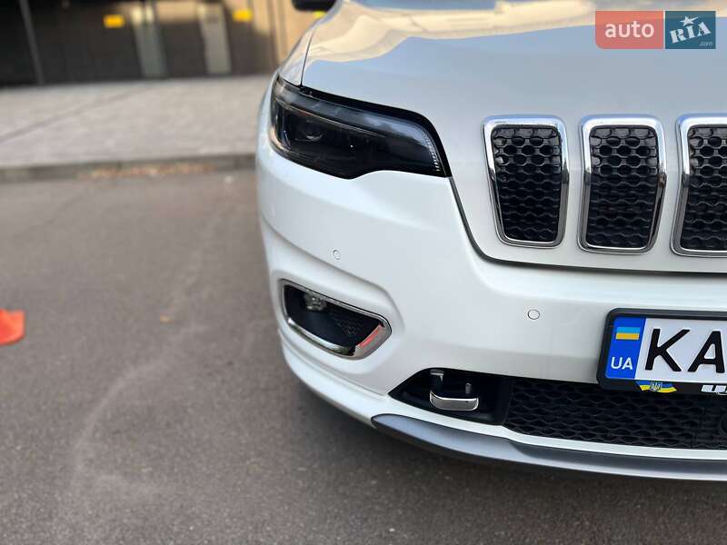 Позашляховик / Кросовер Jeep Cherokee 2018 в Києві