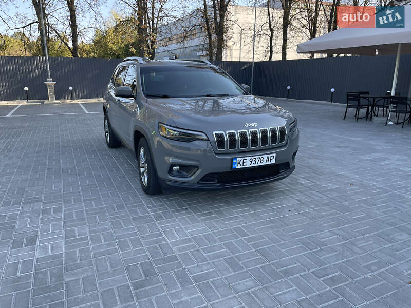 Позашляховик / Кросовер Jeep Cherokee 2019 в Дніпрі