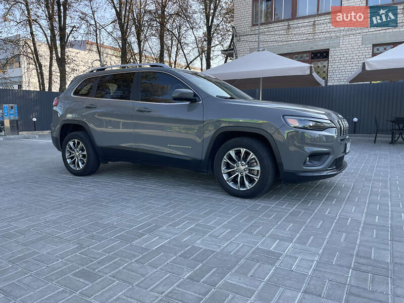 Позашляховик / Кросовер Jeep Cherokee 2019 в Дніпрі