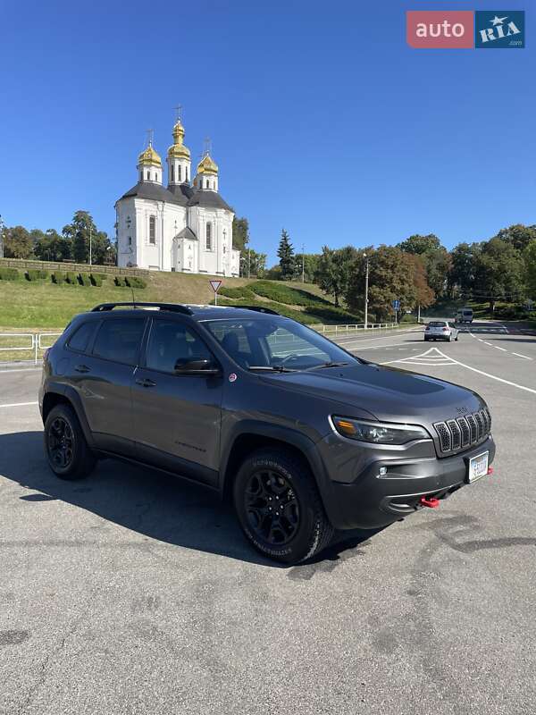 Внедорожник / Кроссовер Jeep Cherokee 2022 в Чернигове
