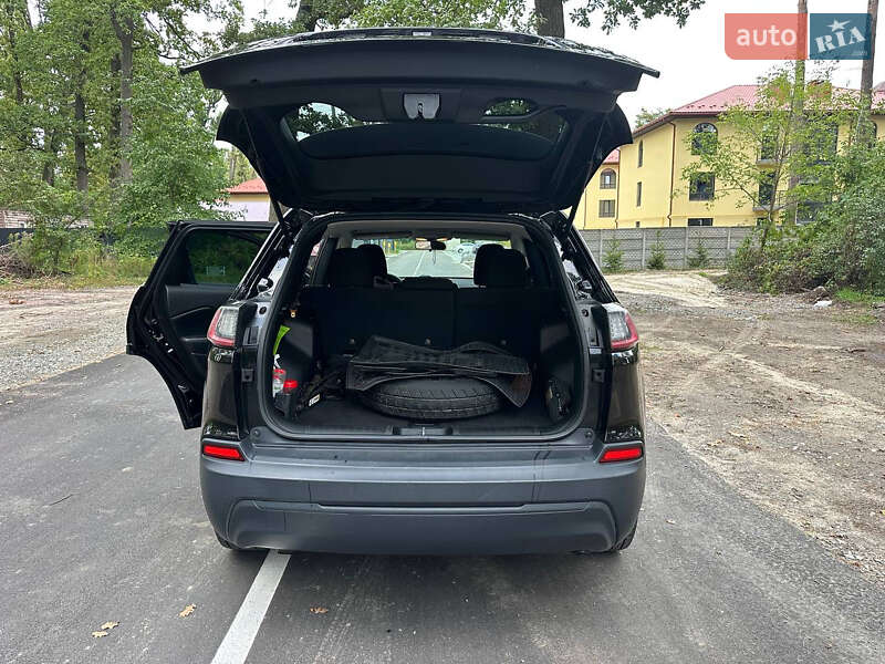 Позашляховик / Кросовер Jeep Cherokee 2018 в Ворзелі фото 24 Позашляховик / Кросовер Jeep Cherokee 2018 в Ворзелі