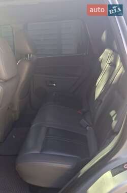 Внедорожник / Кроссовер Jeep Cherokee 2005 в 