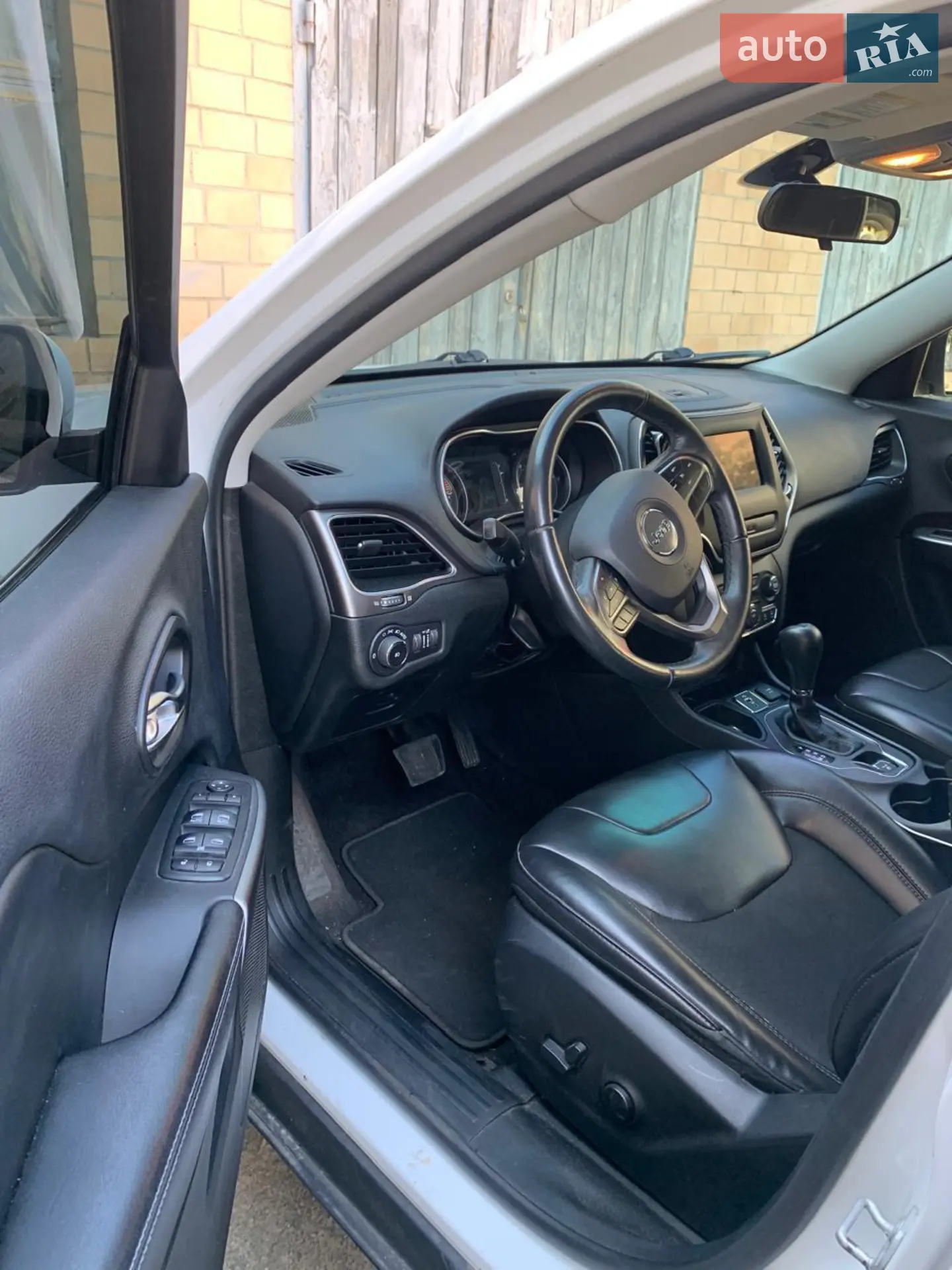 2018 Jeep Cherokee - мініатюра 7