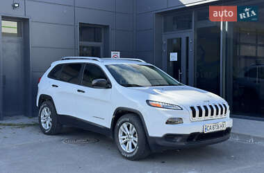 Внедорожник / Кроссовер Jeep Cherokee 2015 в Каменец-Подольском