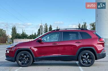 Внедорожник / Кроссовер Jeep Cherokee 2016 в 