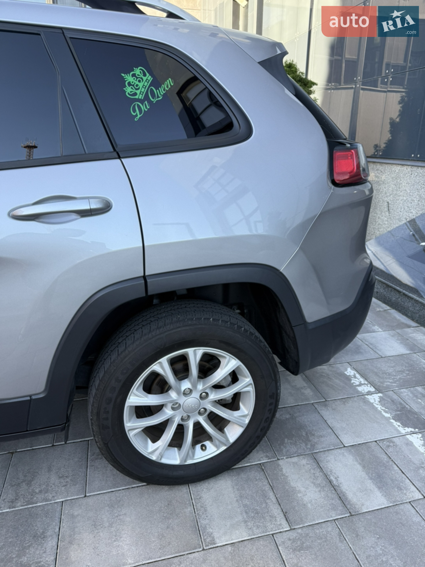 2020 Jeep Cherokee - мініатюра 9