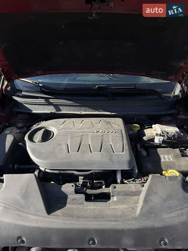 Внедорожник / Кроссовер Jeep Cherokee 2016 в Харькове